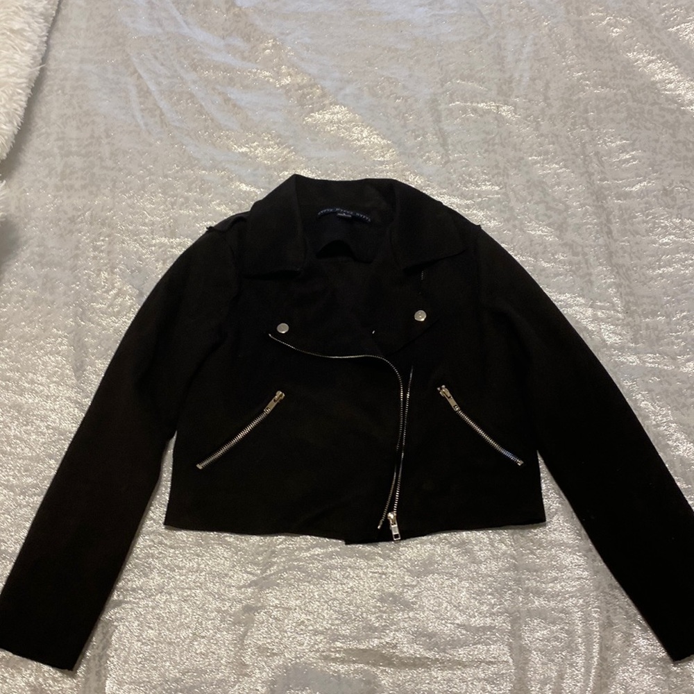 Cropped suede jacket